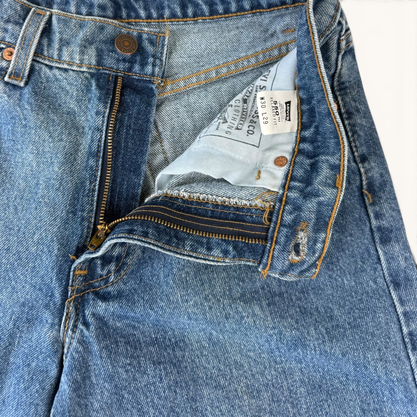 1990s Levis 550 Denim Jeans