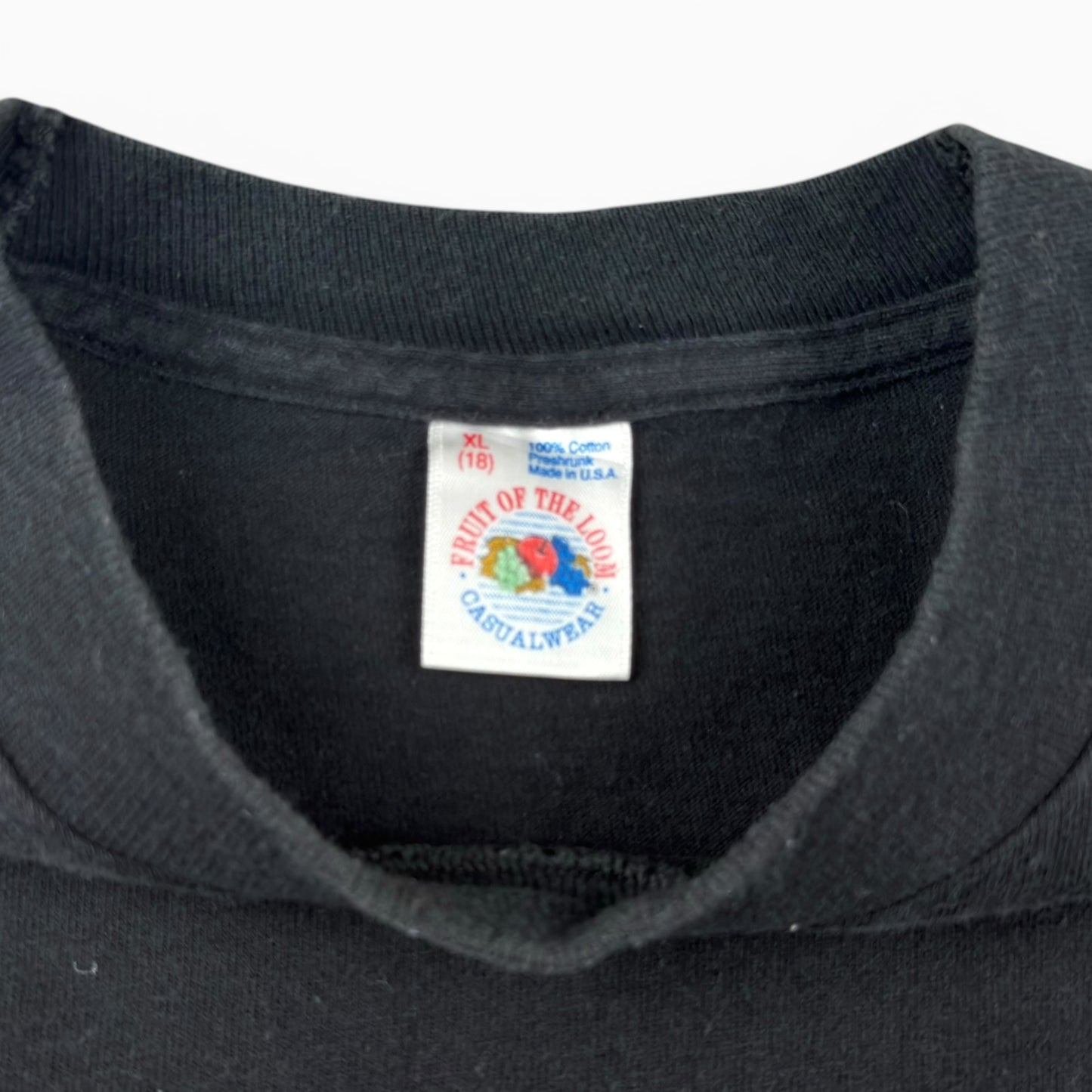 T-shirt teinté de peinture noire vierge des années 00