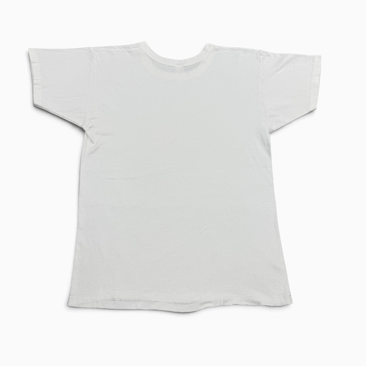 T-shirt teinté de peinture noire vierge des années 00